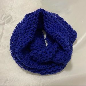 Urban Outfitters BDG Knit Infinity Loop Scarf